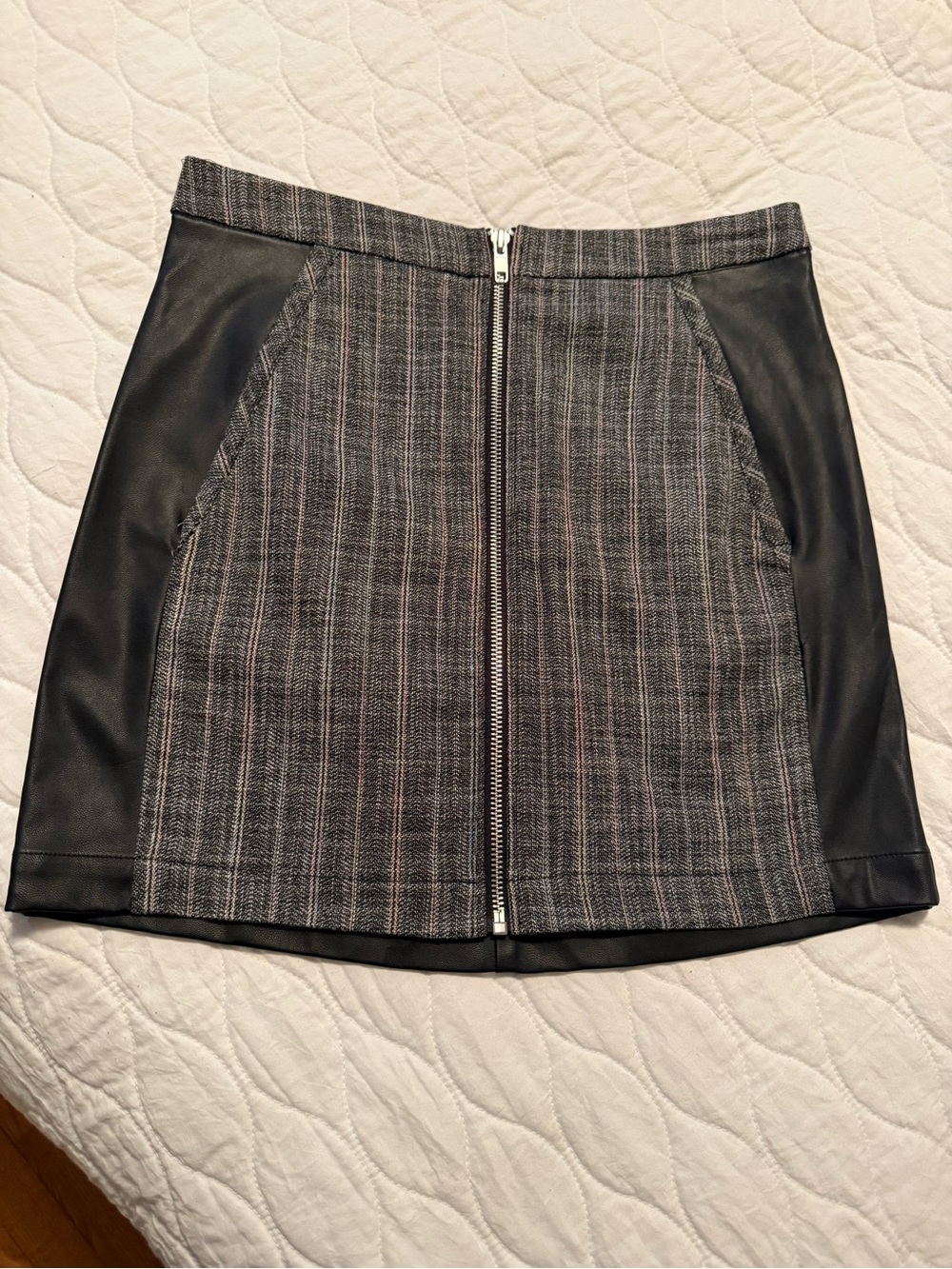 BCBGeneration Tweed & Faux Leather Zip Mini Skirt 2 Dark Academia Preppy